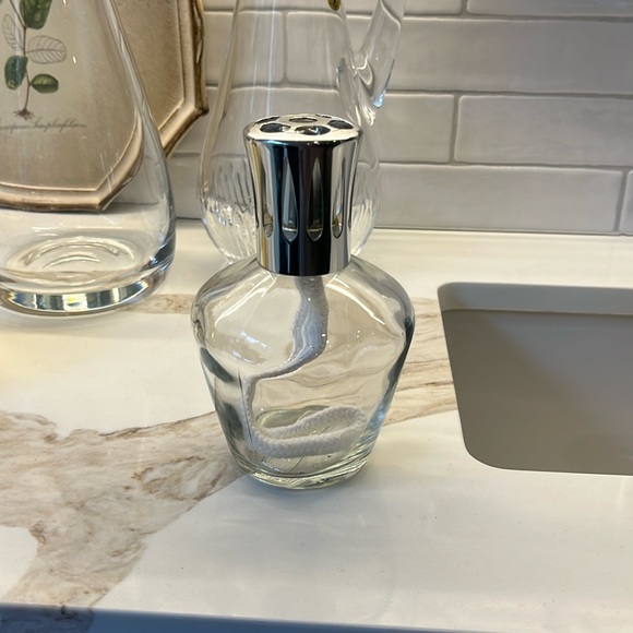 NWOT Lampe Berger diffuser - Picture 1 of 6